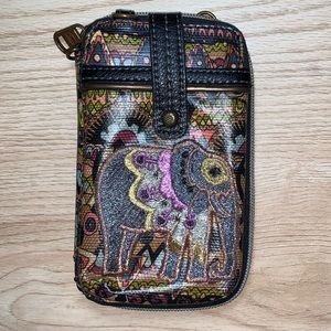 Sakroots Elephant Smartphone wristlet